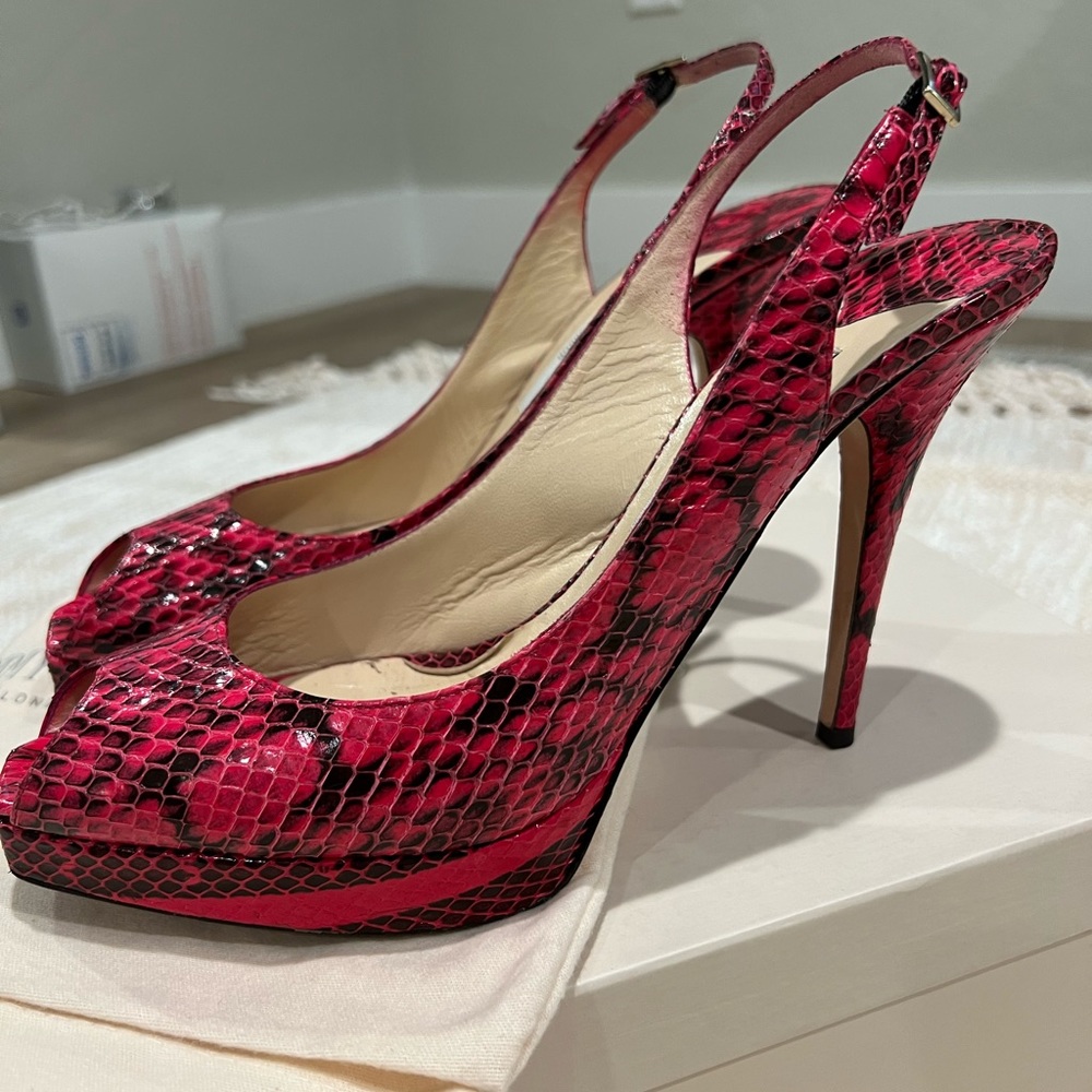 Jimmy Choo Fuschia Snakeskin Slingback Peep Toe Heels Size 41.5